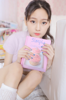 乌鸦小姐与蜥蜴先生手机